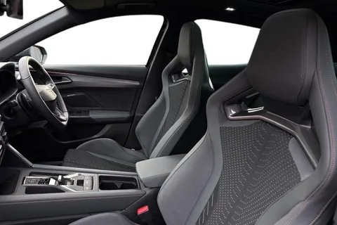 DK75VJM CUPRA Formentor 1.5 eHybrid 25.8kWh VZ3 DSG Euro 6 (s/s) 5dr Thumbnail #17