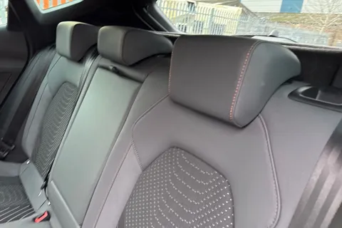 DK75VJM CUPRA Formentor 1.5 eHybrid 25.8kWh VZ3 DSG Euro 6 (s/s) 5dr Thumbnail #20