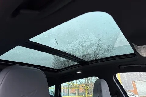 DK75VJM CUPRA Formentor 1.5 eHybrid 25.8kWh VZ3 DSG Euro 6 (s/s) 5dr Thumbnail #35