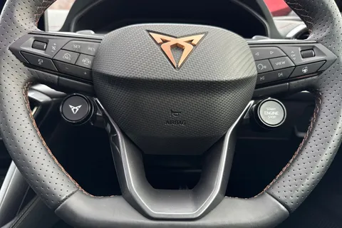 DK75VJM CUPRA Formentor 1.5 eHybrid 25.8kWh VZ3 DSG Euro 6 (s/s) 5dr Thumbnail #39