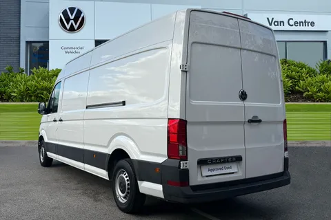 DE74OHN Volkswagen Crafter 2.0 TDI 140PS Commerce High Roof Van Thumbnail #3