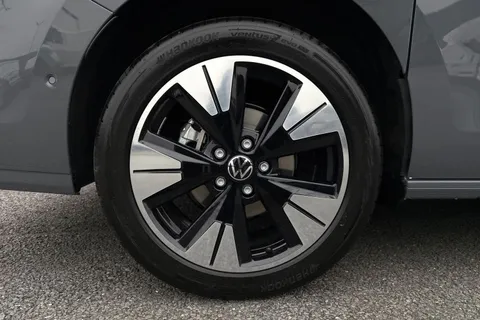 DC75WTK Volkswagen California Ocean T7 SWB 150PS  2.0 TDi DSG - Delivery Mileage Thumbnail #11