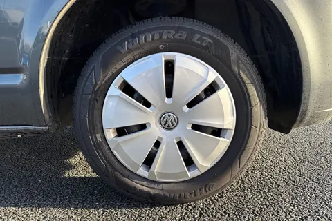 DE74PXJ Volkswagen Transporter 2.0 TDI 110 Startline Van Thumbnail #10