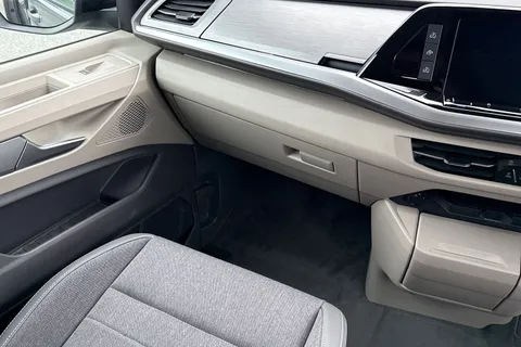 DC75WTK Volkswagen California Ocean T7 SWB 150PS  2.0 TDi DSG - Delivery Mileage Thumbnail #20