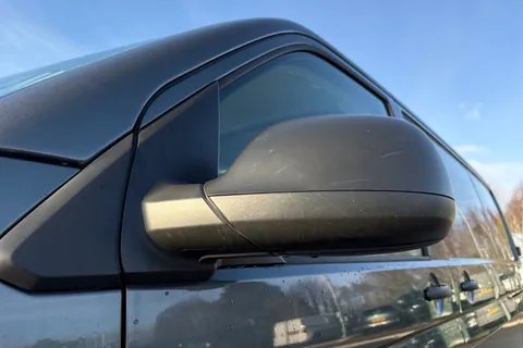 DE74PXJ Volkswagen Transporter 2.0 TDI 110 Startline Van Thumbnail #27
