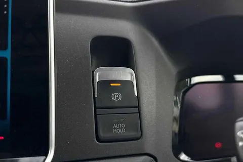 DA75OJW Volkswagen Crafter CR35 Commerce Plus MWB 140 PS FWD  - 25 Model Year Thumbnail #46