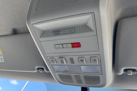 DG74CXO Volkswagen Transporter 2.0 TDI 150 Highline Van Thumbnail #44