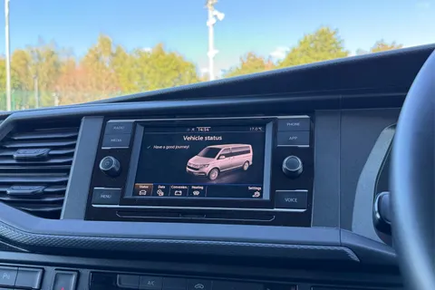 DG74CXO Volkswagen Transporter 2.0 TDI 150 Highline Van Thumbnail #50