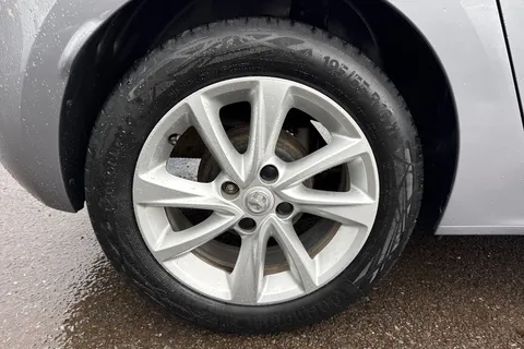 DP69YTZ Vauxhall Corsa 1.2 SE Nav Euro 6 5dr Thumbnail #14