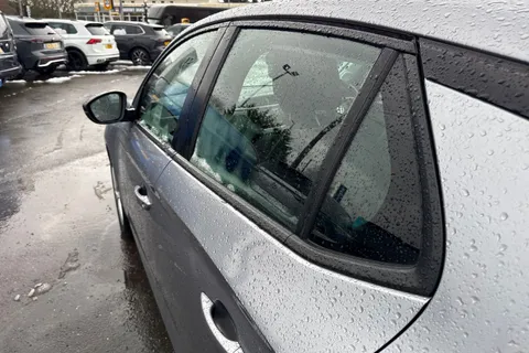 DP69YTZ Vauxhall Corsa 1.2 SE Nav Euro 6 5dr Thumbnail #32