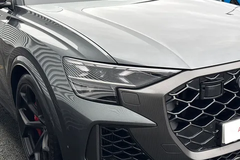 DX75UBG Audi RS Q8 SUV performance Carbon Vorsprung   640 PS tiptronic Thumbnail #10