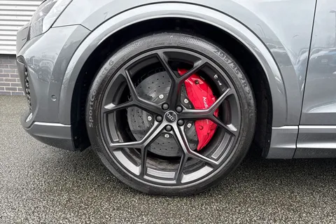 DX75UBG Audi RS Q8 SUV performance Carbon Vorsprung   640 PS tiptronic Thumbnail #11