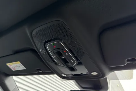 DX75UBG Audi RS Q8 SUV performance Carbon Vorsprung   640 PS tiptronic Thumbnail #49