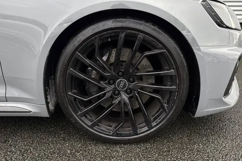 SV72WRX Audi RS 4 Avant RS 4 Avant Carbon Black   450 PS tiptronic Thumbnail #10