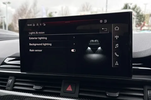 SV72WRX Audi RS 4 Avant RS 4 Avant Carbon Black   450 PS tiptronic Thumbnail #31