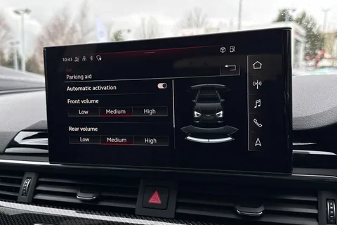 SV72WRX Audi RS 4 Avant RS 4 Avant Carbon Black   450 PS tiptronic Thumbnail #32