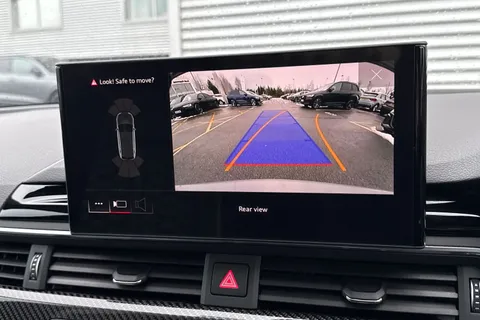 SV72WRX Audi RS 4 Avant RS 4 Avant Carbon Black   450 PS tiptronic Thumbnail #41