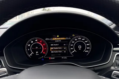 SV72WRX Audi RS 4 Avant RS 4 Avant Carbon Black   450 PS tiptronic Thumbnail #51