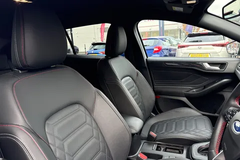 YJ74OEE Ford Focus 1.0T EcoBoost MHEV ST-Line X DCT Euro 6 (s/s) 5dr Thumbnail #25