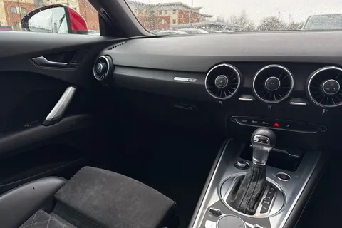 KT19LVN Audi TT 2.0 TFSI 45 S line Roadster S Tronic Euro 6 (s/s) 2dr Thumbnail #20