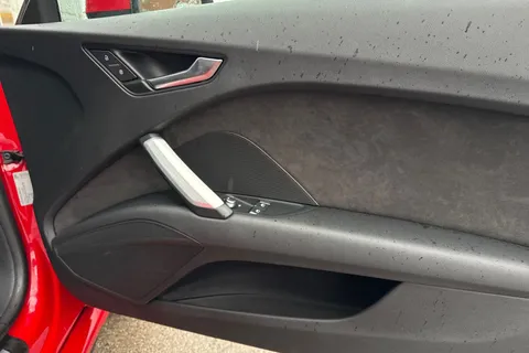 KT19LVN Audi TT 2.0 TFSI 45 S line Roadster S Tronic Euro 6 (s/s) 2dr Thumbnail #21