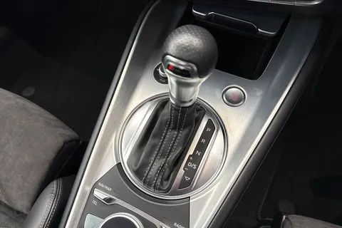 KT19LVN Audi TT 2.0 TFSI 45 S line Roadster S Tronic Euro 6 (s/s) 2dr Thumbnail #23