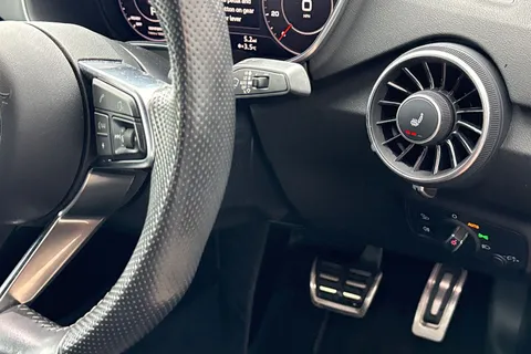 KT19LVN Audi TT 2.0 TFSI 45 S line Roadster S Tronic Euro 6 (s/s) 2dr Thumbnail #37