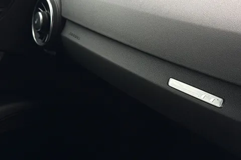 KT19LVN Audi TT 2.0 TFSI 45 S line Roadster S Tronic Euro 6 (s/s) 2dr Thumbnail #40