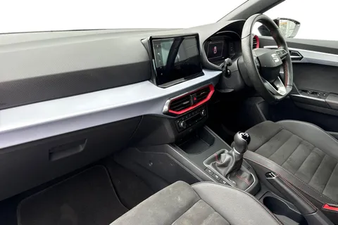 PY72BUV SEAT Ibiza 1.0 TSI FR Sport Euro 6 (s/s) 5dr Thumbnail #15