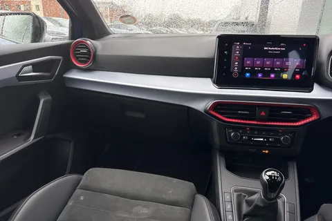 PY72BUV SEAT Ibiza 1.0 TSI FR Sport Euro 6 (s/s) 5dr Thumbnail #20