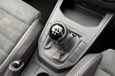 PY72BUV SEAT Ibiza 1.0 TSI FR Sport Euro 6 (s/s) 5dr Thumbnail #23