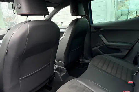 PY72BUV SEAT Ibiza 1.0 TSI FR Sport Euro 6 (s/s) 5dr Thumbnail #35