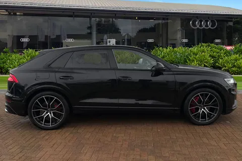 EA70UMY Audi SQ8 Vorsprung TFSI  507 PS tiptronic Thumbnail #4