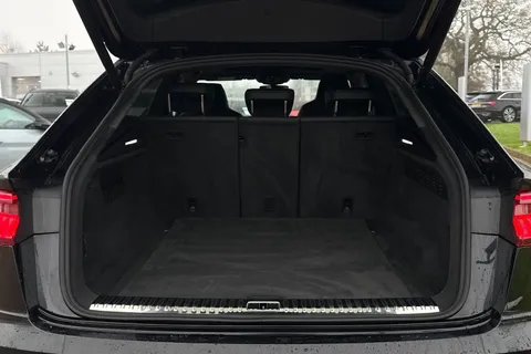 EA70UMY Audi SQ8 Vorsprung TFSI  507 PS tiptronic Thumbnail #8