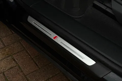 EA70UMY Audi SQ8 Vorsprung TFSI  507 PS tiptronic Thumbnail #37