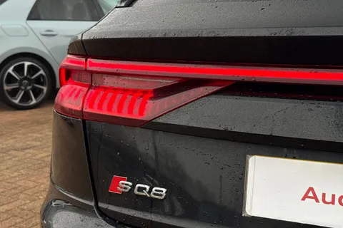 EA70UMY Audi SQ8 Vorsprung TFSI  507 PS tiptronic Thumbnail #52