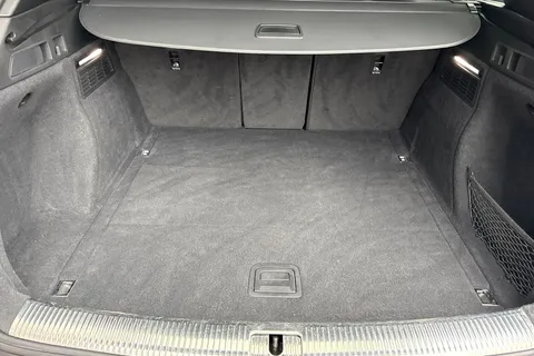 PX21OZN Audi Q5 2.0 TDI 40 S line S Tronic quattro Euro 6 (s/s) 5dr Thumbnail #7