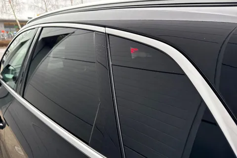 PX21OZN Audi Q5 2.0 TDI 40 S line S Tronic quattro Euro 6 (s/s) 5dr Thumbnail #27