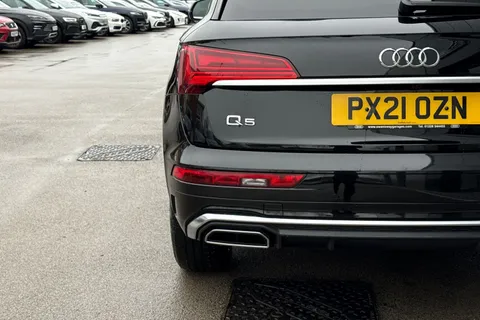 PX21OZN Audi Q5 2.0 TDI 40 S line S Tronic quattro Euro 6 (s/s) 5dr Thumbnail #34