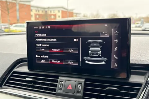 PX21OZN Audi Q5 2.0 TDI 40 S line S Tronic quattro Euro 6 (s/s) 5dr Thumbnail #51