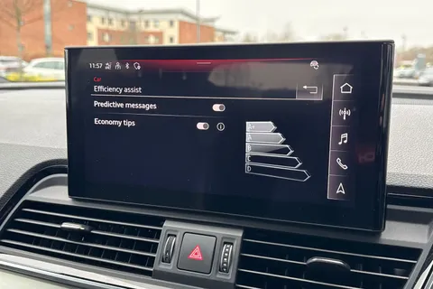 PX21OZN Audi Q5 2.0 TDI 40 S line S Tronic quattro Euro 6 (s/s) 5dr Thumbnail #53