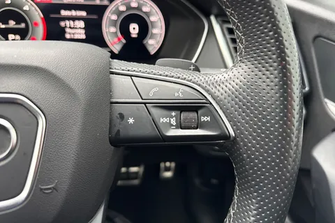 PX21OZN Audi Q5 2.0 TDI 40 S line S Tronic quattro Euro 6 (s/s) 5dr Thumbnail #59