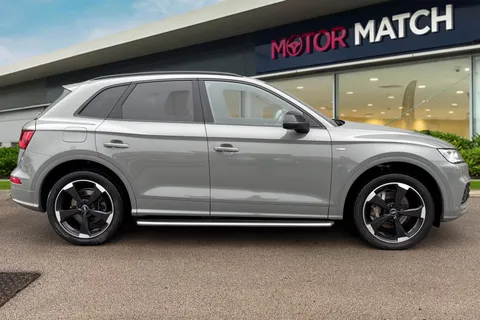 SO19SUV Audi Q5 2.0 TDI 40 Black Edition S Tronic quattro Euro 6 (s/s) 5dr Thumbnail #3
