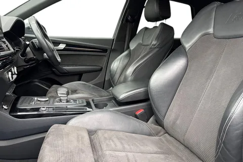 SO19SUV Audi Q5 2.0 TDI 40 Black Edition S Tronic quattro Euro 6 (s/s) 5dr Thumbnail #16