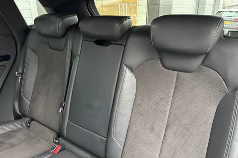 SO19SUV Audi Q5 2.0 TDI 40 Black Edition S Tronic quattro Euro 6 (s/s) 5dr Thumbnail #19