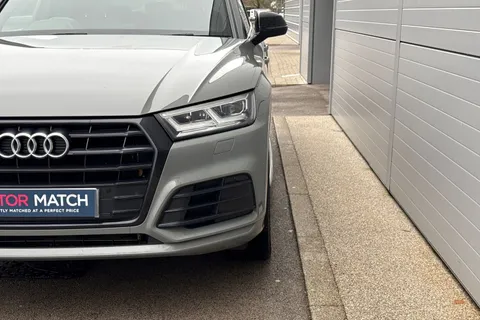 SO19SUV Audi Q5 2.0 TDI 40 Black Edition S Tronic quattro Euro 6 (s/s) 5dr Thumbnail #26