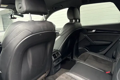 SO19SUV Audi Q5 2.0 TDI 40 Black Edition S Tronic quattro Euro 6 (s/s) 5dr Thumbnail #39