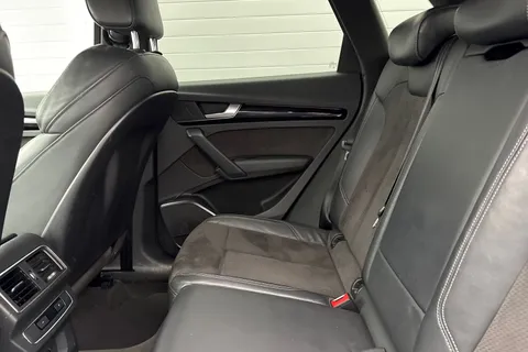 SO19SUV Audi Q5 2.0 TDI 40 Black Edition S Tronic quattro Euro 6 (s/s) 5dr Thumbnail #40