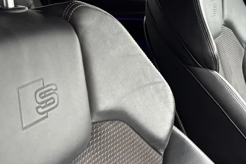 SO19SUV Audi Q5 2.0 TDI 40 Black Edition S Tronic quattro Euro 6 (s/s) 5dr Thumbnail #51