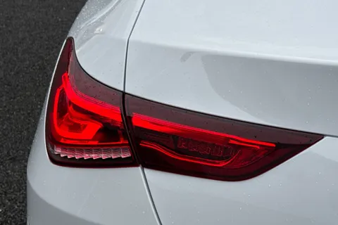 LV71WYW Mercedes-Benz Cla Class 1.3 CLA180 AMG Line (Premium Plus 2) Coupe 7G-DCT Euro 6 (s/s) 4dr Thumbnail #33